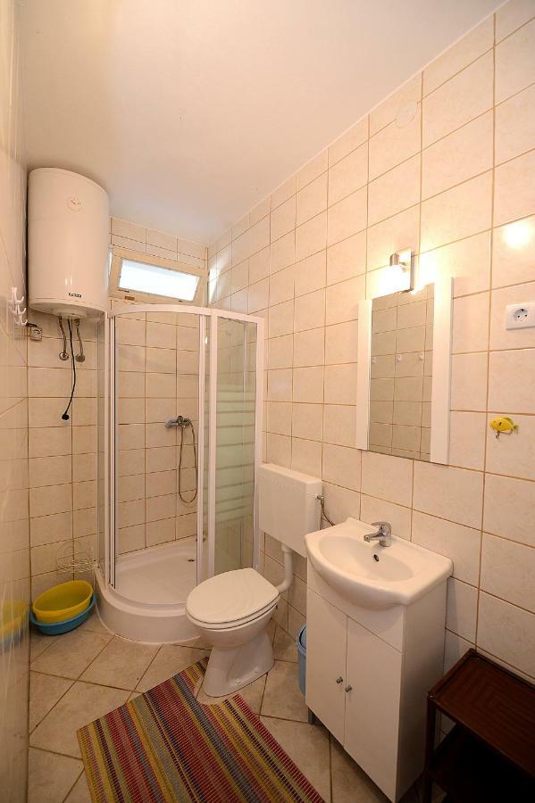 Apartment Kod Stipe Vrsi Exteriör bild